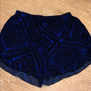Red Lolli shorts royal blue black polyester small